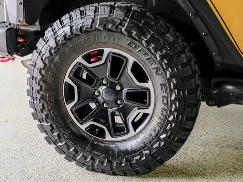 Used 2014 Jeep Wrangler Unlimited Rubicon image 60