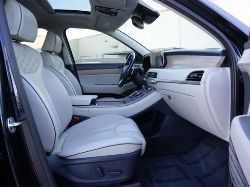 Used 2021 Hyundai Palisade Limited image 21