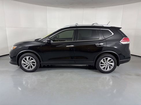 Used 2015 Nissan Rogue SL image 5