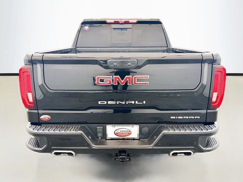 Used 2024 GMC Sierra 1500 Denali w/ Denali Reserve Package RWD image 5