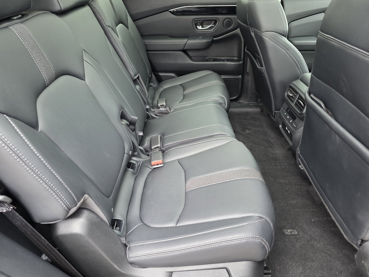 Certified 2023 Honda Pilot Touring image 21