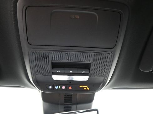 New 2026 Buick Enclave Sport Touring w/ Super Cruise Package image 17