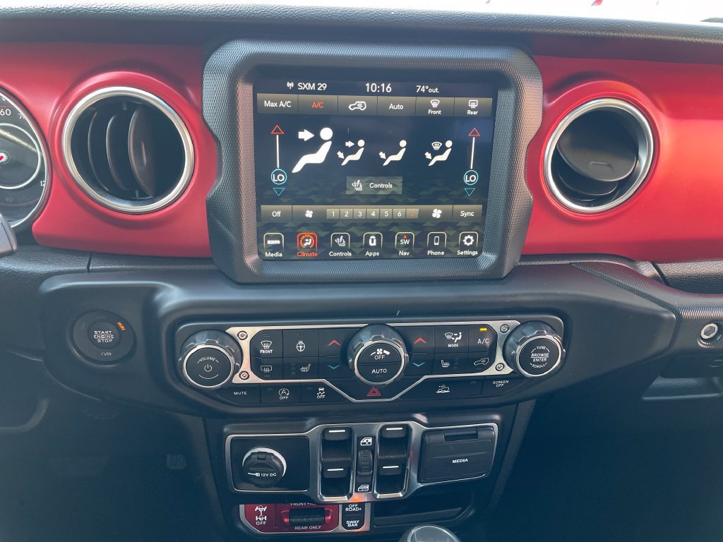 Certified 2022 Jeep Wrangler Unlimited Rubicon w/ LED Lighting Group AWD/4WD image 18