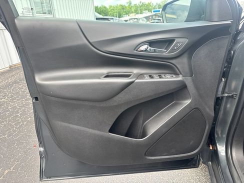 Used 2020 Chevrolet Equinox LT AWD/4WD image 14