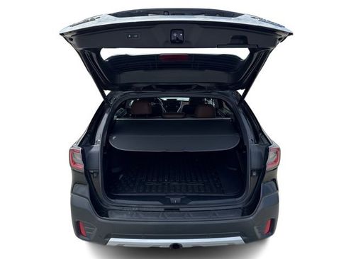 Used 2020 Subaru Outback Touring w/ Popular Package #2 AWD/4WD image 12
