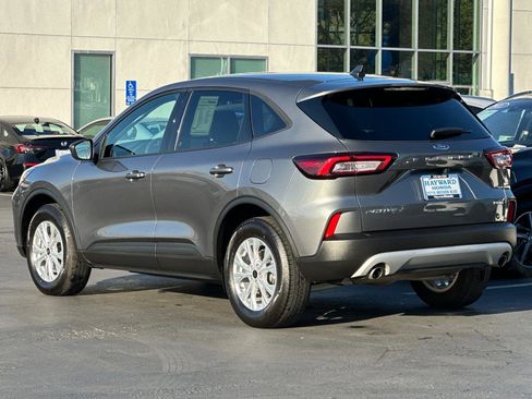 Used 2025 Ford Escape Active image 5