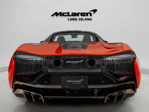 Used 2023 McLaren Artura image 5