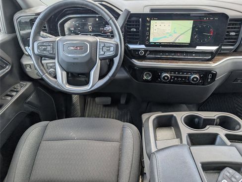 Used 2022 GMC Sierra 1500 Elevation image 28