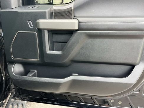 Used 2018 Ford F150 Raptor w/ Equipment Group 802A Luxury AWD/4WD image 27
