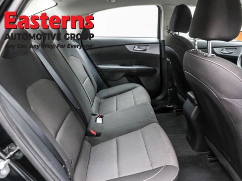 Used 2023 Kia Forte LXS image 22