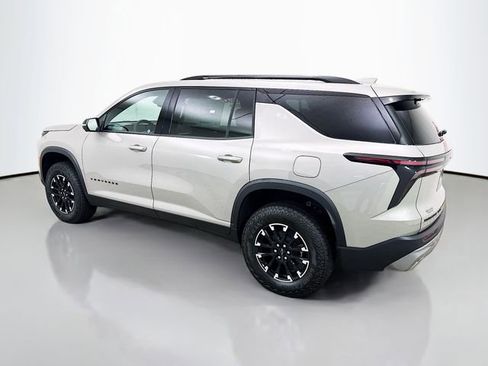 New 2026 Chevrolet Traverse Z71 w/ Driver Confidence Package image 6