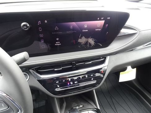 New 2026 Buick Envista Sport Touring FWD image 19