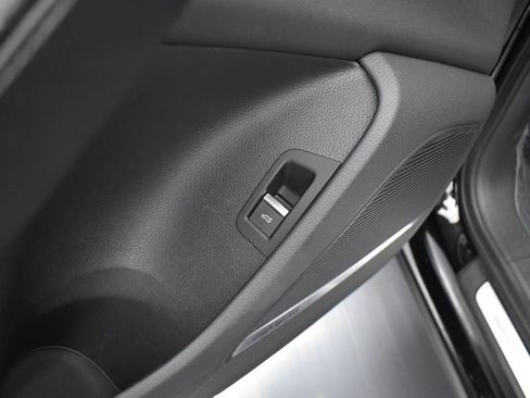 Used 2023 Audi Q7 3.0T Premium Plus image 11