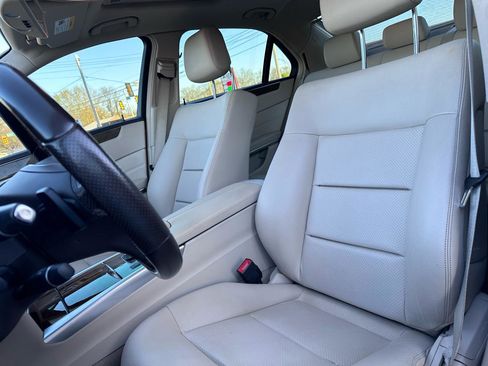 Used 2014 Mercedes-Benz E 350 Sedan image 11