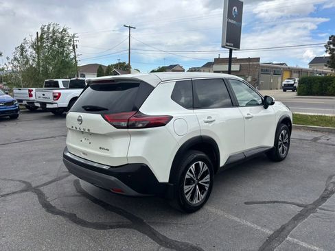 Used 2023 Nissan Rogue SV AWD/4WD image 5