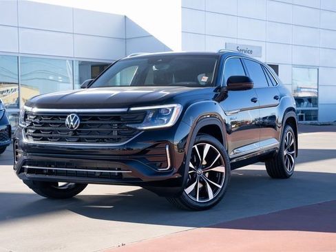 New 2026 Volkswagen Atlas Cross Sport SEL Premium R-Line AWD/4WD image 2