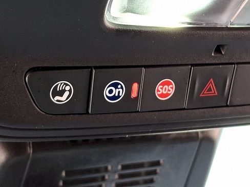 Used 2025 Chevrolet Equinox LT FWD image 25