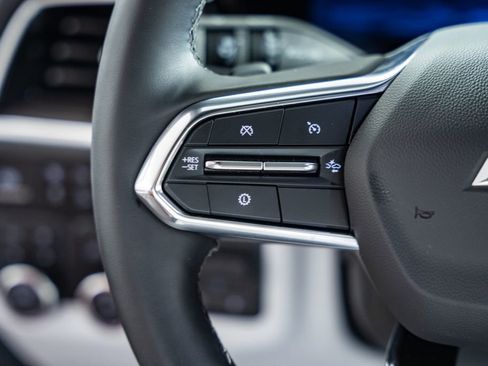 New 2025 Chevrolet Suburban Premier w/ Sun And Tow Package image 30