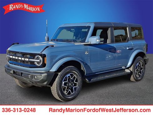 New 2025 Ford Bronco Outer Banks image 1