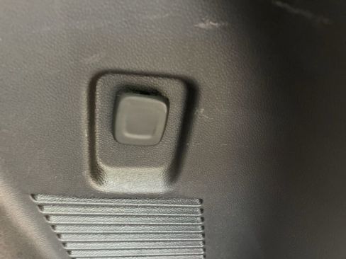 Used 2024 Chevrolet Blazer LT w/ Convenience Package image 46