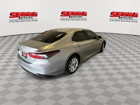 Certified 2024 Toyota Camry LE image 9