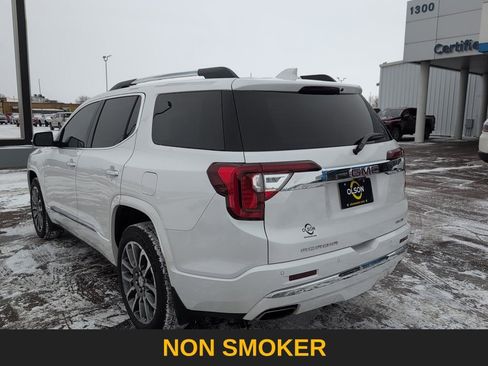 Used 2023 GMC Acadia Denali w/ Denali Ultimate Package image 5