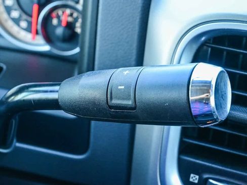 Used 2017 RAM 3500 SLT w/ Luxury Group image 32