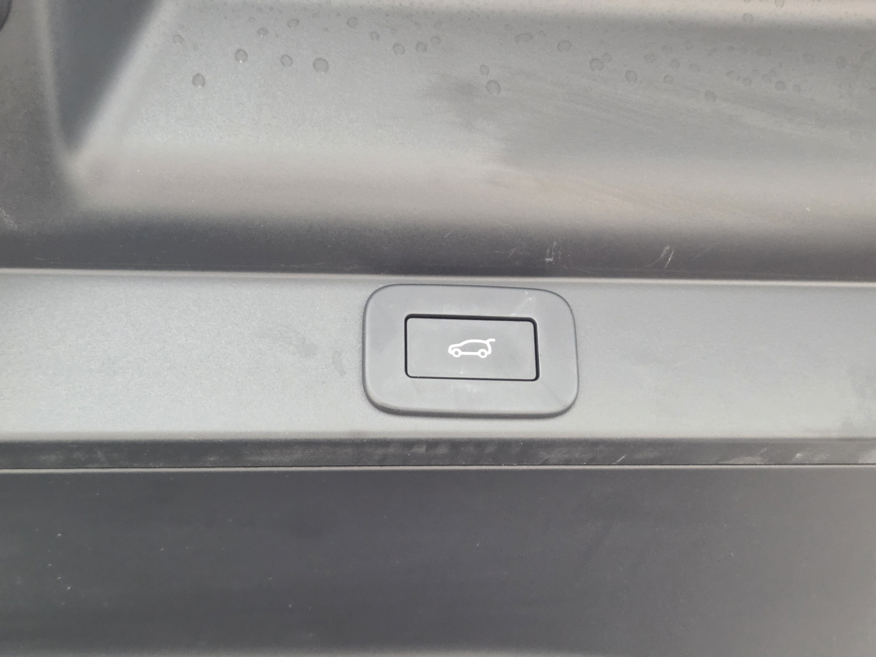 Certified 2025 Land Rover Range Rover Long Wheelbase SE AWD/4WD image 30
