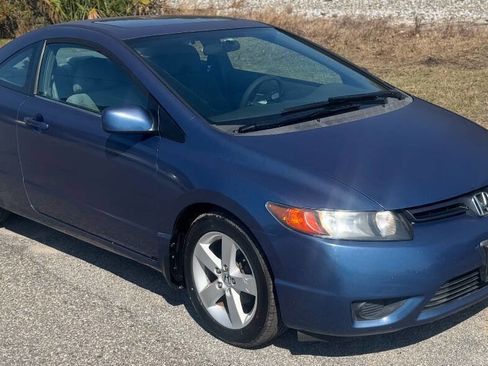 Used 2006 Honda Civic EX image 2