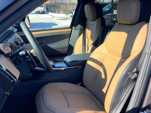 New 2026 Land Rover Range Rover Sport Dynamic SE image 9