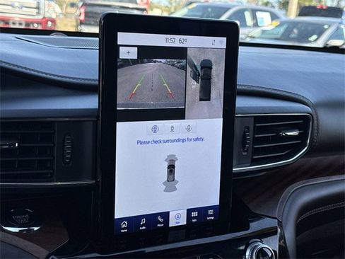 Certified 2022 Ford Explorer King Ranch w/ Class IV Trailer Tow Package image 29