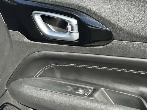 Used 2022 Jeep Compass Altitude w/ Sun and Sound Group image 24