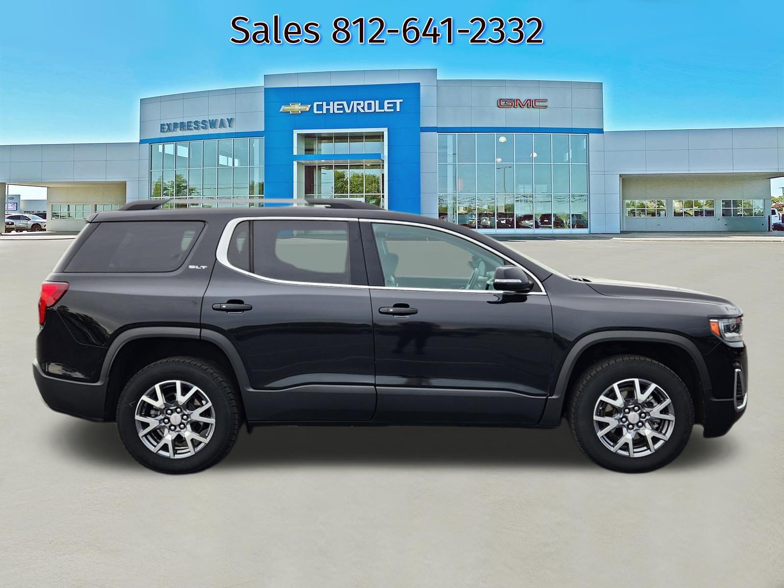 Used 2023 GMC Acadia SLT FWD image 8