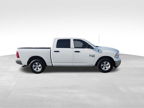 Certified 2022 RAM 1500 Classic SLT image 26