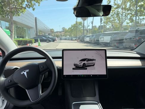 Used 2023 Tesla Model 3 Standard Range RWD image 14