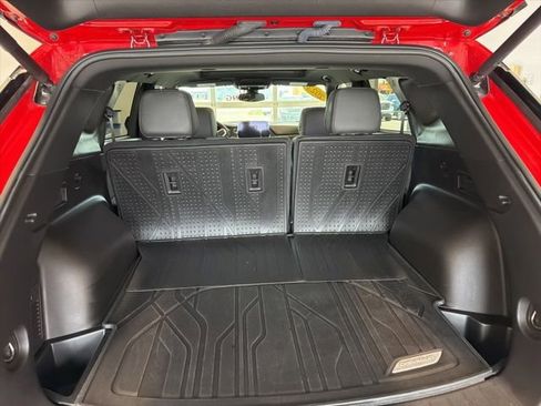 Used 2024 Chevrolet Blazer RS w/ Enhanced Convenience Package AWD/4WD image 18