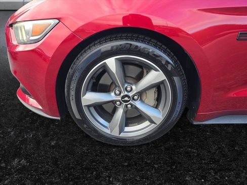 Used 2017 Ford Mustang GT image 9