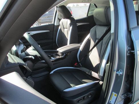 New 2026 Buick Envision Sport Touring image 11