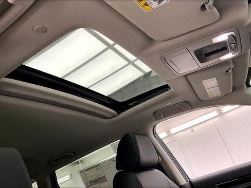 New 2026 Honda CR-V EX-L image 10