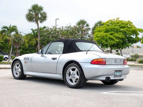 Used 1996 BMW Z3 1.9 RWD image 5