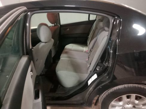 Used 2011 Nissan Sentra 2.0 S FWD image 21