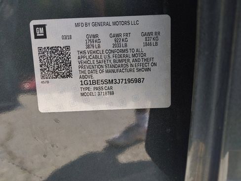 Used 2018 Chevrolet Cruze LT w/ Sun And Sound Package image 33