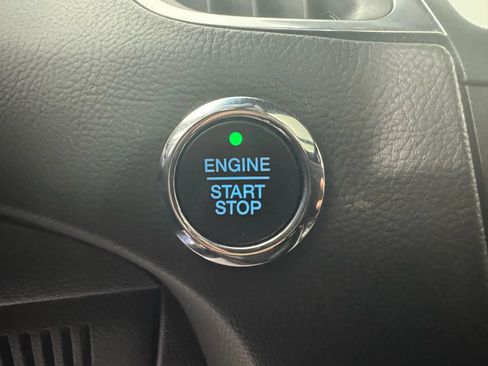 Used 2019 Ford Edge ST w/ Convenience Package AWD/4WD image 17