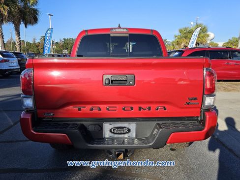 Used 2021 Toyota Tacoma TRD Sport image 4
