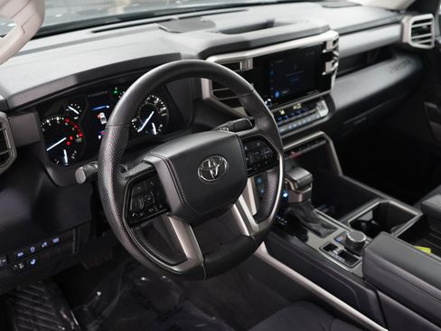 Used 2022 Toyota Tundra SR5 AWD/4WD image 20