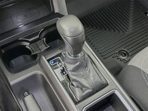 Used 2021 Toyota Tacoma TRD Off-Road image 20