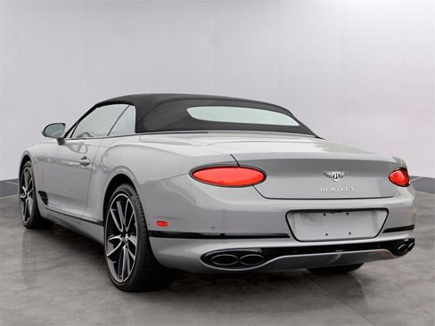 Used 2022 Bentley Continental GT image 7