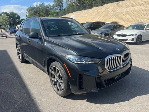 Used 2024 BMW X5 xDrive50e w/ Executive Package AWD/4WD image 2