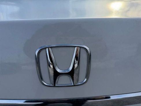 Used 2016 Honda Accord EX-L image 24