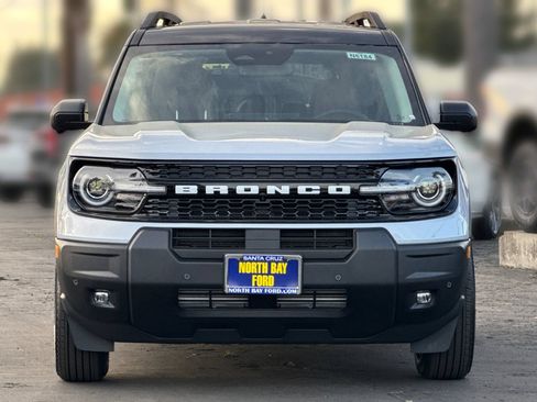 New 2026 Ford Bronco Sport Outer Banks w/ Outer Banks Tech Package+ AWD/4WD image 9
